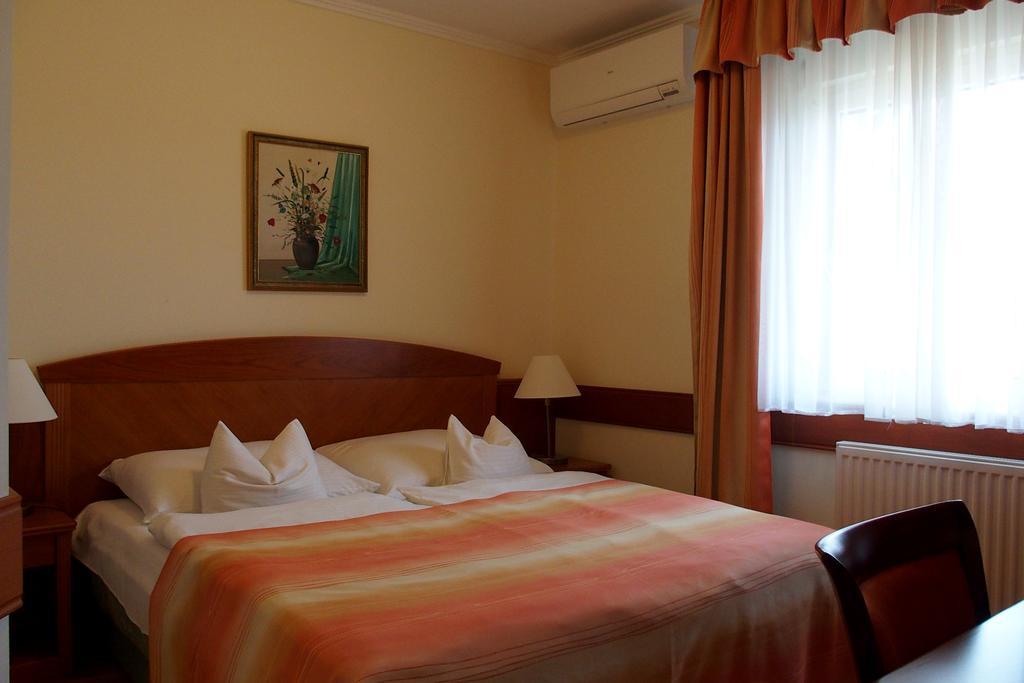 Fortuna Villa Heviz Ngoại thất bức ảnh