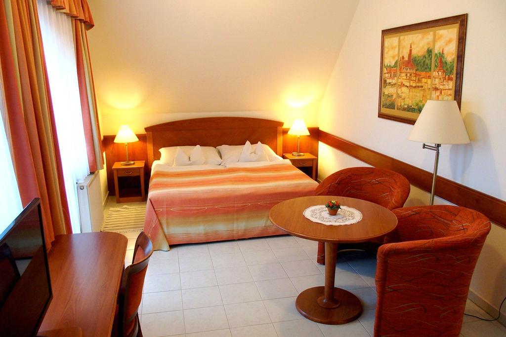 Fortuna Villa Heviz Ngoại thất bức ảnh
